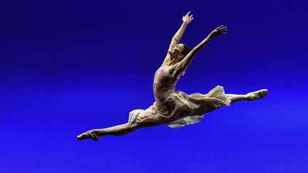 Natalia Osipova pendant la répétition du spectacle Pure Dance&nbsp;pour les Nuits de Fourvière le 13 juin 2019. (PHILIPPE DESMAZES / AFP)