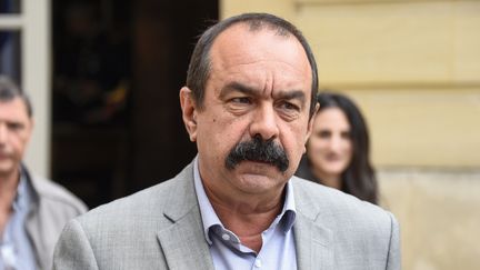 Le secrétaire général de la CGT, Philippe Martinez, le 24 juillet 2017 dans la cour de Matignon à Paris. (BERTRAND GUAY / AFP)