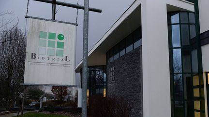 &nbsp; (Un volontaire, ayant participé en janvier à un essai clinique à Rennes mené par le laboratoire Biotrial, est décédé © MaxPPP)