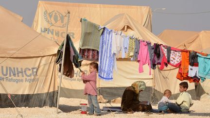 &nbsp; (Des enfants syriens dans un camp de réfugié en Jordanie©MAXPPP)