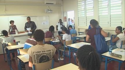 Epreuve de philo au lycée Schoelcher à Fort-de-France en Martinique. (MARTINIQUE 1ERE)