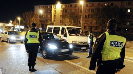 Les policiers ont libéré un buraliste marseillais retenu pendant 6 jours près d'Aix-en-Provence (AFP. G.Julien)