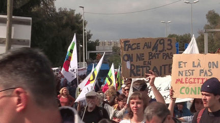 Grève du 23 mars : les opposants à la réforme des retraites multiplient les blocages (France 3)