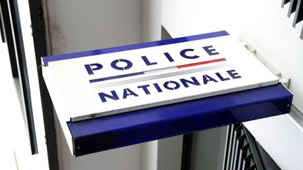 The 39-year-old man attacked the police officer when he accompanied him to the toilet at his request. (OANNA FAVENNEC / RADIO FRANCE)