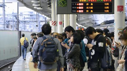 Passengers at Seibu Shinjuku station, in Tokyo (Japan), in 2016. Illustration photo (MAXPPP)