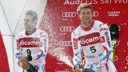 &nbsp; (La France s'est offert un doublé en géant, samedi au Japon, avec Alexis Pinturault qui a devancé Mathieu Faivre en Coupe du monde de ski alpin © MaxPPP)