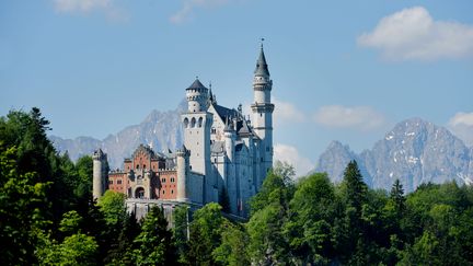 Le chateau Neuschwanstein, en Bavière (Allemagne), en juin 2015. (FRANK MAY / PICTURE ALLIANCE / MAXPPP)