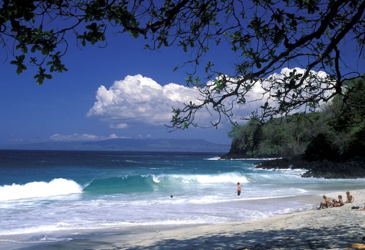 La plage de Padangbai, &agrave; Bali, en Indon&eacute;sie. (ONLY WORLD / AFP)