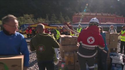 Vallée de la Roya : des bénévoles affluent pour aider les sinistrés