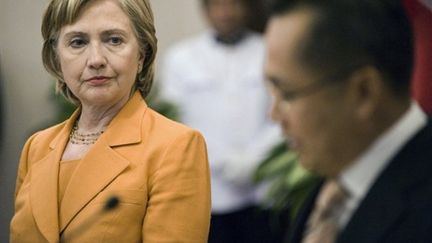 Hillary Clinton à Bangkok (Thaïlande) le 21 janvier 2009 (© AFP PHOTO/NICOLAS ASFOURI)