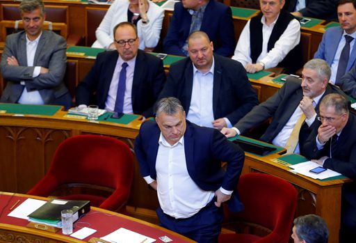 Le Premier ministre hongrois, Viktor Orban, au Parlement à Budapest le 4 avril 2017.  (REUTERS - Laszlo Balogh)