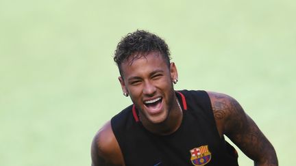 Le feuilleton Neymar ne plaît pas aux fans barcelonais (JEWEL SAMAD / AFP)