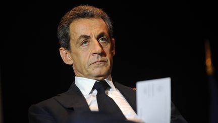 Nicolas Sarkozy, le président Les Républicains, lors d'un meeting de campagne à Rochefort (Charente-Maritime), le 8 décembre 2015. (XAVIER LEOTY / AFP)