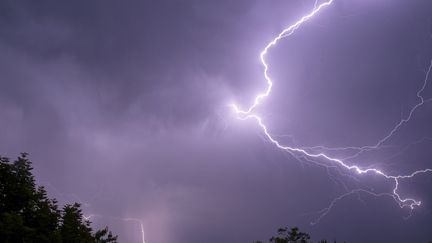 La vigilance rouge pour orages a été levée dans la soirée du 12 juillet par Météo France (photo d'illustration). (GUILLAUME SOUVANT / AFP)