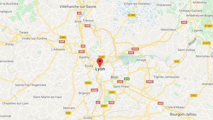 Vers 17h20, dans le 1er arrondissement de&nbsp;Lyon, un homme âgé de 36 ans et connu des services de police a aspergé de&nbsp;white&nbsp;spirit&nbsp;son ex-compagne et l'a enflammée. (SNAZZY MAPS / RADIO FRANCE)