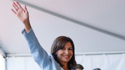 Présidentielle 2022 : "Je suis très fidèle à ma famille politique", déclare Anne Hidalgo