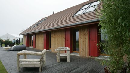 Une maison Phénix à Boutigny-Prouais, en Eure-et-Loire, le 12 octobre 2007. (EMMANUEL CAMPION / MAXPPP)