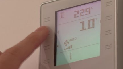 Crise de l'énergie&nbsp;: des entreprises tentent de réduire leur consommation&nbsp; (France 3)