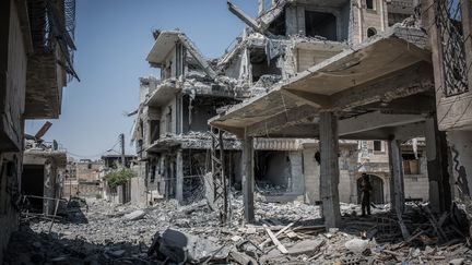 L'organisation Etat islamique est en passe de perdre Raqqa, ici en août 2017, l'un de ses derniers fiefs en Syrie. (MORUKC UMNABER / DPA)