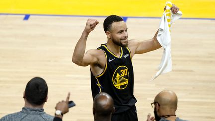 Stephen Curry face à Dallas, le 26 mai 2022 à San Francisco. (THEARON W. HENDERSON / GETTY IMAGES NORTH AMERICA)