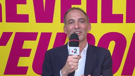 Élections européennes 2024 : "l'avenir de l'Europe se joue en ce moment en Ukraine", assure Raphaël Glucksmann, candidat de la liste PS-Place Publique