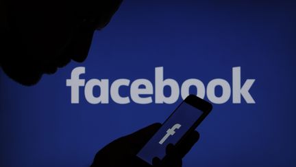 Quand Facebook s'intéresse aux données bancaires