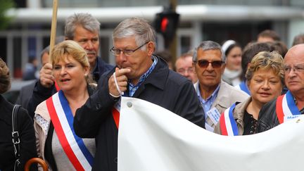 Les maires en colère sont dans la rue