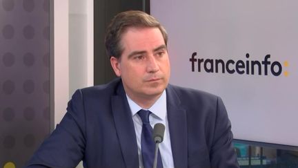 Olivier Becht, ministre délégué chargé du Commerce extérieur, de l'Attractivité et des Français de l'étranger, le 2 novembre 2022. (FRANCEINFO / RADIO FRANCE)