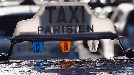 &nbsp; (La guerre entre taxis et VTC se poursuit... © Maxppp)