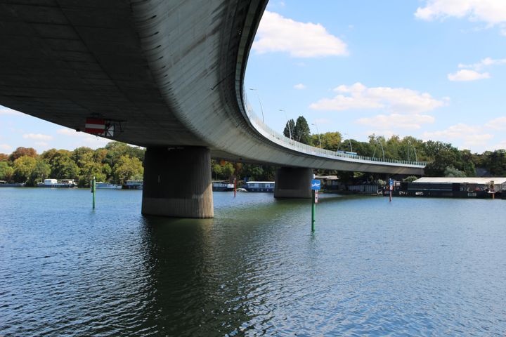 Le viaduc de Saint-Cloud (Hauts-de-Seine), le 28 juillet 2019. (ROBIN PRUDENT / FRANCEINFO)