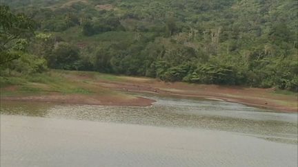 Une saison de pluies sans eau. Les habitants contraints au rationnement (MAYOTTE 1ERE)