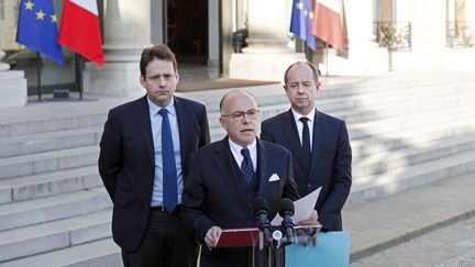 Le Premier ministre Bernard Cazeneuve à l'Elysée, le 21 avril 2017. (THOMAS SAMSON / AFP)