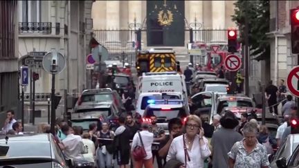 Explosion à Paris : le récit d'un après-midi chaotique (FRANCE 2)