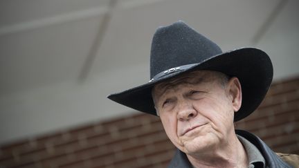 Le candidat républicain de l'Alabama (Etats-Unis) Roy Moore, le 12 décembre 2017 à Gallant.&nbsp; (JIM WATSON / AFP)