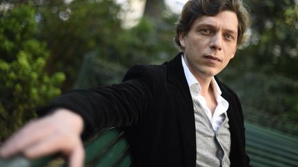 Antoine Leiris, réalisateur du documentaire "Vous n'aurez pas ma haine" diffusé dimanche 13 novembre 2016 sur France 5.&nbsp; (DOMINIQUE FAGET / AFP)