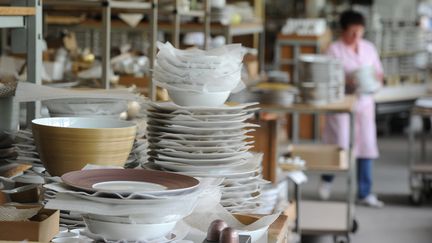 Limoges : une fabrique de porcelaine contrôlée par des oligarques d'Azerbaïdjan