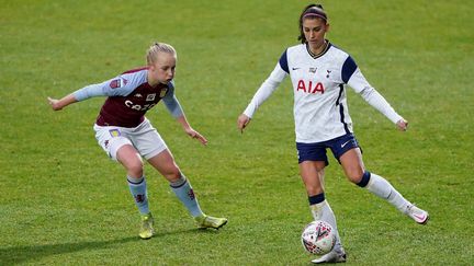 Alex Morgan, sous les couleurs de Tottenham, contre Aston Villa (ZAC GOODWIN / MAXPPP)