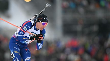 Biathlon : triplé français avec Quentin Fillon Maillet en vainqueur sur le sprint d'Oberhof