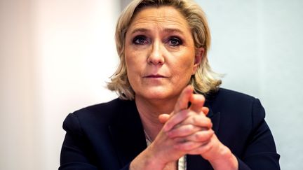 Marine Le Pen lors d'une conférence de presse à Lens (Pas-de-Calais), le 14 juin 2017. (PHILIPPE HUGUEN / AFP)