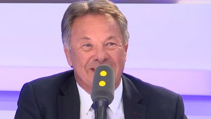 Francis Duseux, président de l’UFIP (Union française des industries pétrolières), était l'invité de franceinfo lundi 29 avril.&nbsp; (FRANCEINFO / RADIOFRANCE)