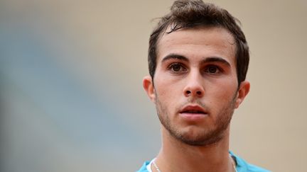 Hugo Gaston, le 2 octobre dernier, à Roland-Garros.  (MARTIN BUREAU / AFP)