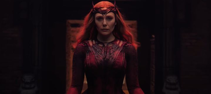 Wanda Maximoff, jouée par une Elizabeth Olsen plus&nbsp;terrifiante&nbsp;que jamais. (MARVEL STUDIOS)