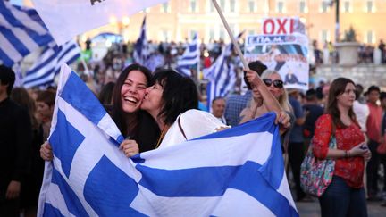 Référendum : les Grecs opposés à l'austérité exultent