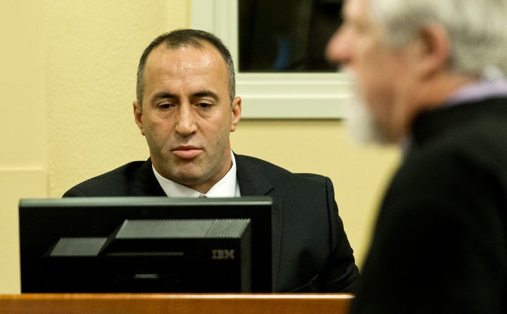 Ramush Haradinaj lors de son procès en appel devant le tribunal pénal international de La Haye (Pas-Bas), le 29 novembre 2012. (KOEN VAN WEEL / ANP MAG)