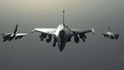 &nbsp; (Des Rafale comme ceux qui sont utilisés en Syrie © AP/SIPA)