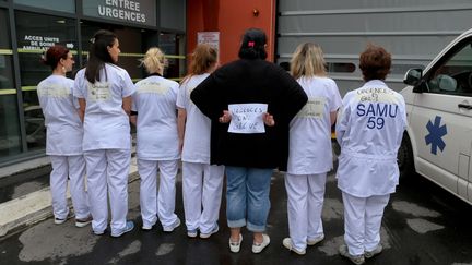 Le personnel du CH de Roubaix en grève, le 13 juin 2019. (BAZIZ CHIBANE / MAXPPP)