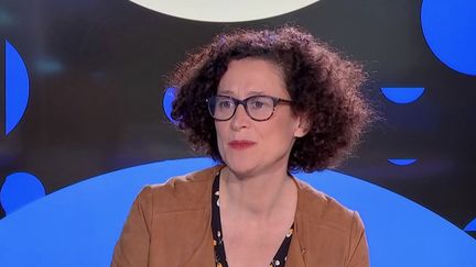 "La rénovation des bâtiments", une manière de réduire les émissions de gaz à effet de serre selon Emmanuelle Wargon, ministre déléguée au Logement