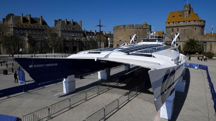 Ce catamaran part de Saint-Malo vendredi pour cinq ans d'expérimentations scientifiques.