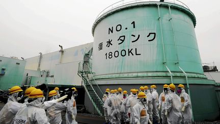 Une chambre de condensation &agrave; la centrale nucl&eacute;aire de&nbsp;Fukushima (Japon), le 11 juin 2013. (YOMIURI / AFP)