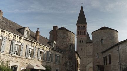 Patrimoine : le site de l'abbaye de Tournus bientôt classé (France 2)